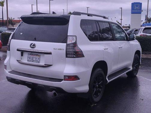 2023 Lexus GX 460 Base