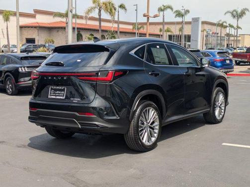 2025 Lexus NX 350h Luxury