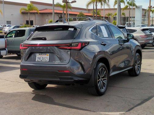2025 Lexus NX 350h Premium