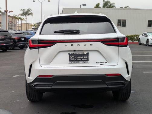 2025 Lexus NX 350h Premium