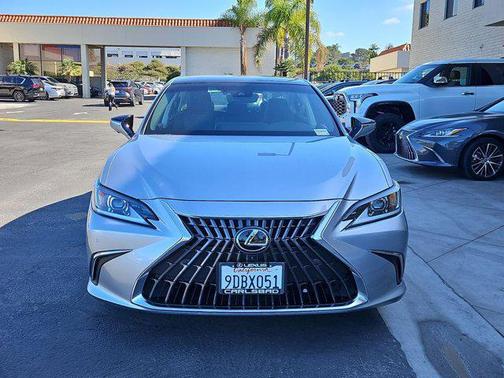 2022 Lexus ES 350 Luxury