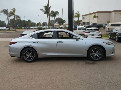 2024 Lexus ES 350 Base