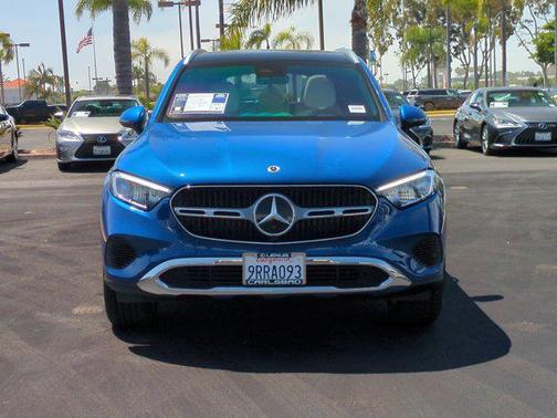 2025 Mercedes-Benz GLC 300 Base