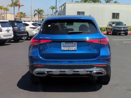 2025 Mercedes-Benz GLC 300 Base