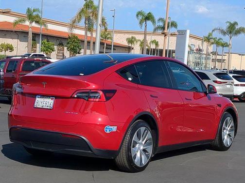 2021 Tesla Model Y Long Range Dual Motor All-Wheel Drive