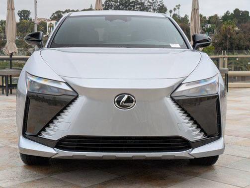 2025 Lexus RZ 300e RZ 300e
