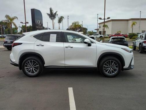 2025 Lexus NX 350h Premium