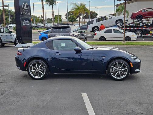 2022 Mazda MX-5 Miata RF Grand Touring