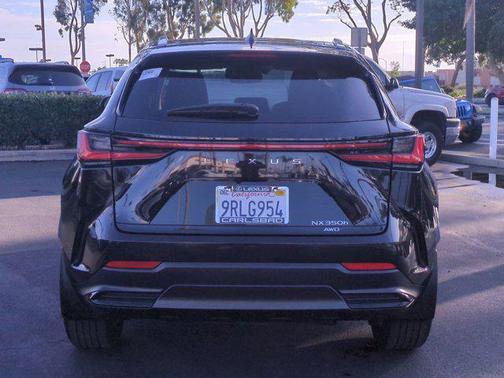 2025 Lexus NX 350h Premium