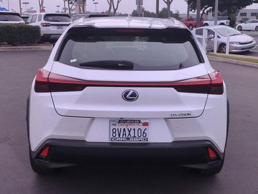2021 Lexus UX 250h Base