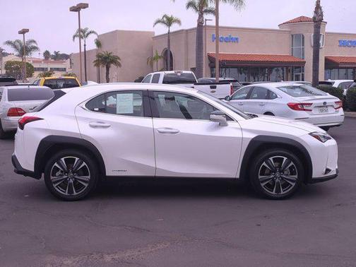 2021 Lexus UX 250h Base