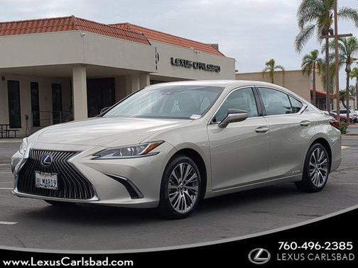 2019 Lexus ES 300h Base