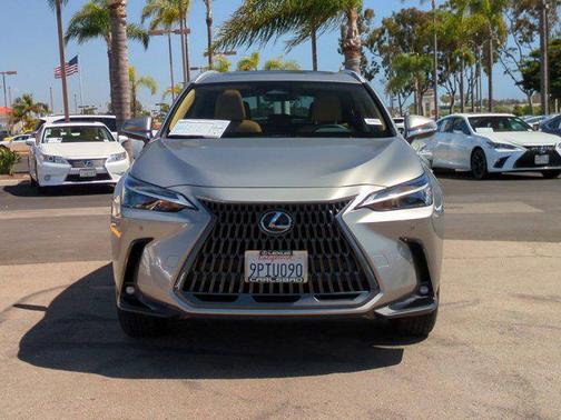 2025 Lexus NX 350h Premium