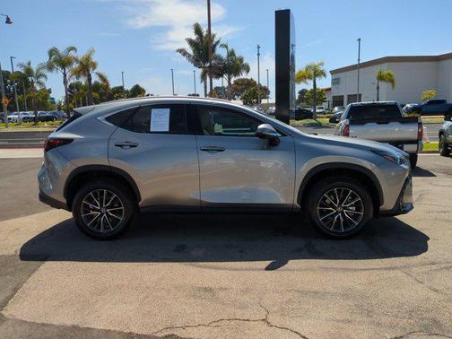 2025 Lexus NX 350h Premium