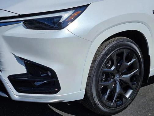 2026 Lexus TX 500h F SPORT Premium