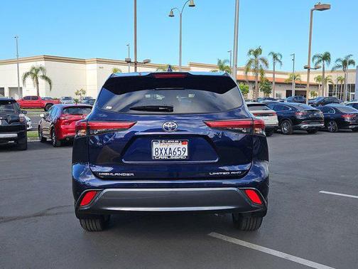 2021 Toyota Highlander Limited