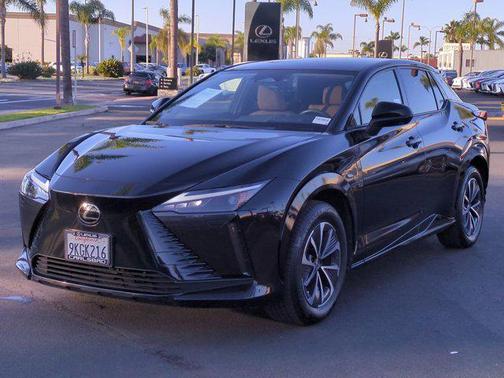 2023 Lexus RZ 450e Premium