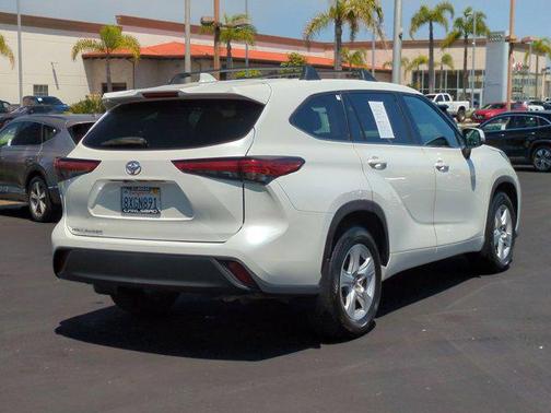 2021 Toyota Highlander L