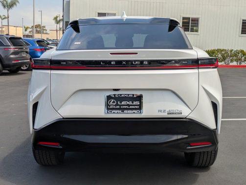 2025 Lexus RZ 450e RZ 450e