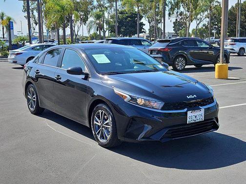 2022 Kia Forte LXS