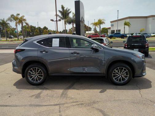 2025 Lexus NX 350h Premium
