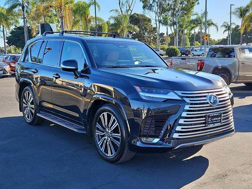 2025 Lexus LX 600 Luxury