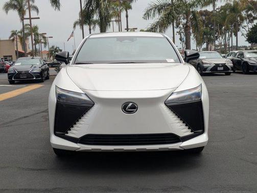 2025 Lexus RZ 300e RZ 300e
