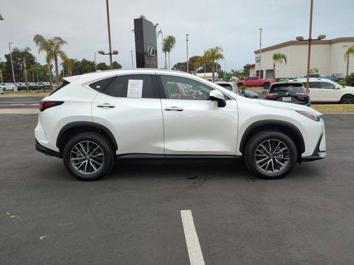 2022 Lexus NX 350h Premium