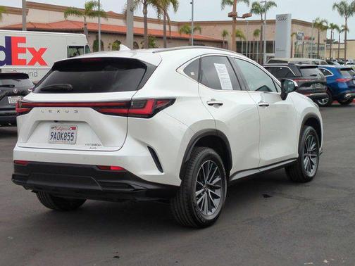 2022 Lexus NX 350h Premium