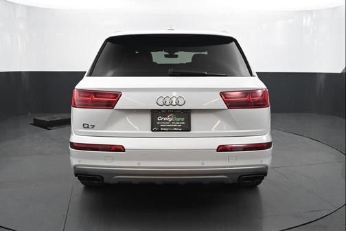 2019 Audi Q7 55 Premium Plus