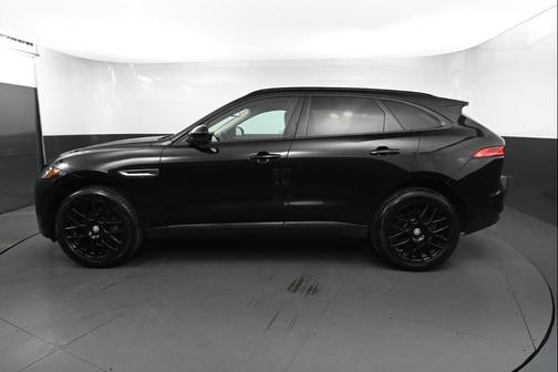 2018 Jaguar F-PACE 25t Premium