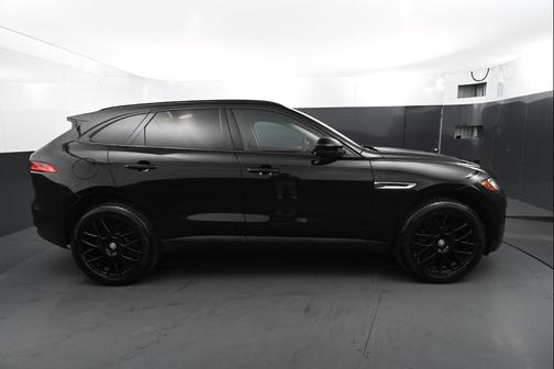 2018 Jaguar F-PACE 25t Premium