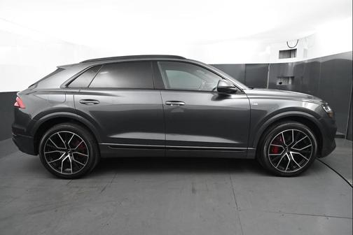 2019 Audi Q8 3.0T Premium Plus