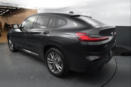 2021 BMW X4 xDrive30i