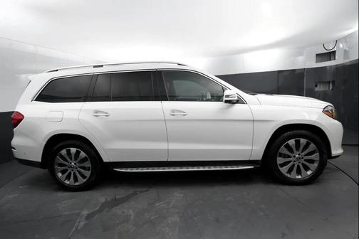 2019 Mercedes-Benz GLS 450 4MATIC