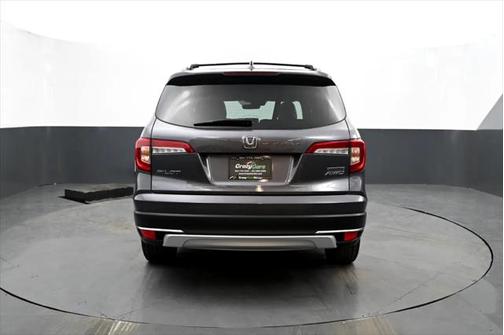 2020 Honda Pilot Touring 8-Passenger