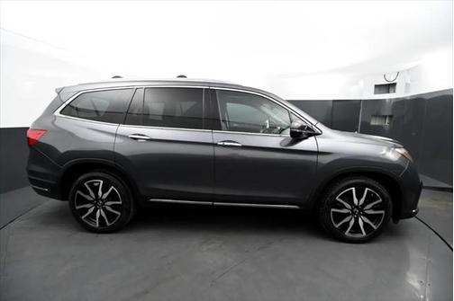 2020 Honda Pilot Touring 8-Passenger