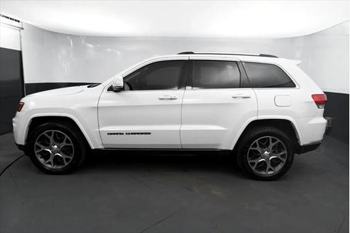 2018 Jeep Grand Cherokee Sterling Edition
