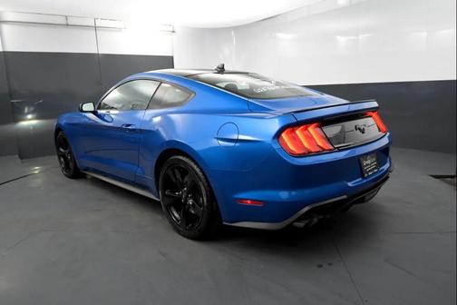 2021 Ford Mustang EcoBoost
