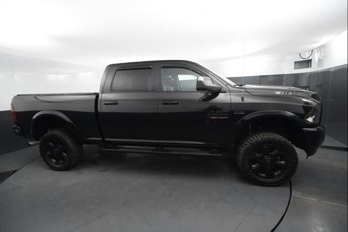 2018 RAM 2500 Big Horn Crew Cab 4x4 6'4' Box