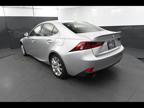 2016 Lexus IS 300 Base