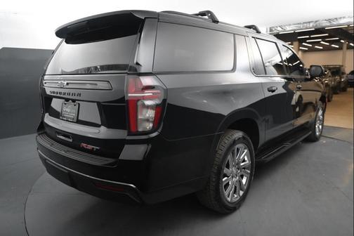 2021 Chevrolet Suburban RST