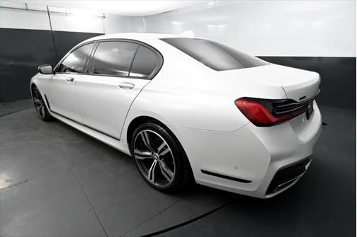 2020 BMW 750 i xDrive