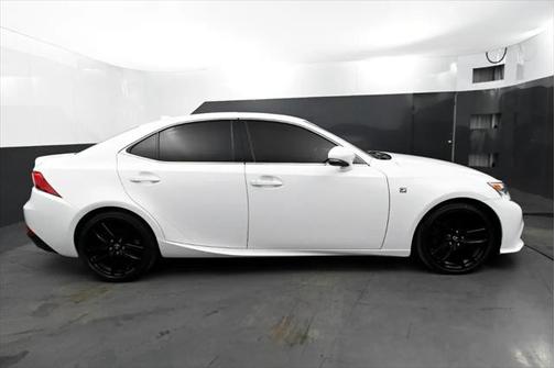 2015 Lexus IS 250 Crafted Line