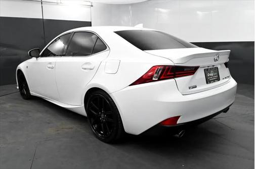 2015 Lexus IS 250 Crafted Line