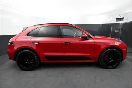 2018 Porsche Macan GTS