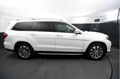 2017 Mercedes-Benz GLS 450 4MATIC