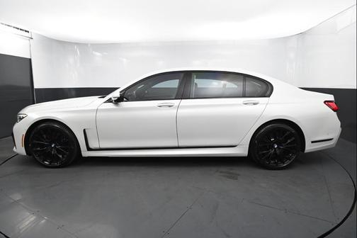 2020 BMW 750 i xDrive