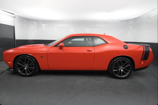 2016 Dodge Challenger R/T Scat Pack