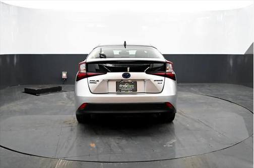 2022 Toyota Prius LE